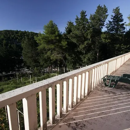 Lucia Guest house